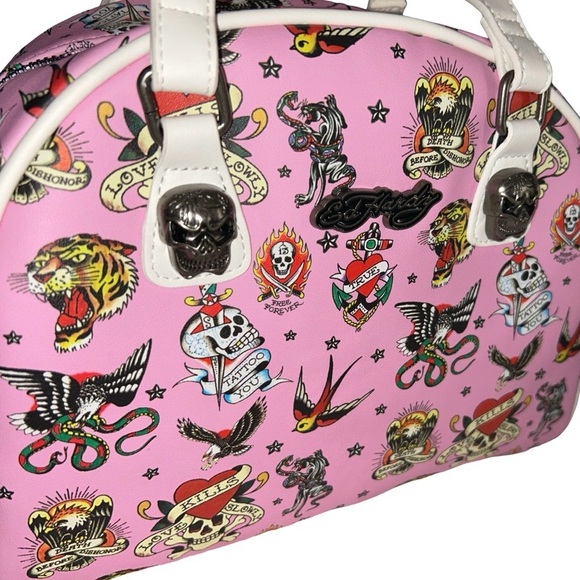 ED HARDY PINK BOWLER HEART & SWORD  EAGLE TIGER SNAKE SKULL BIRDS SATCHEL NWT - Picture 3 of 9